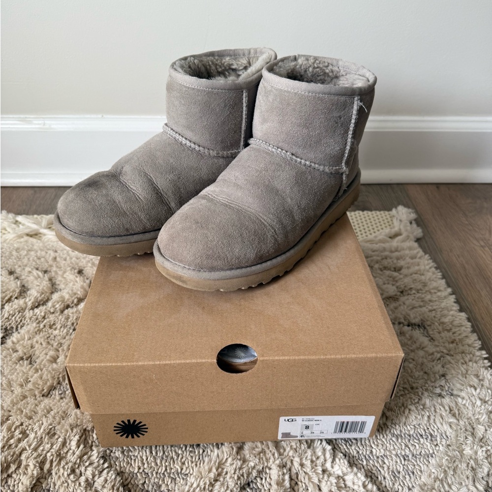 UGG Gray Campfire Fleece Lined Boots